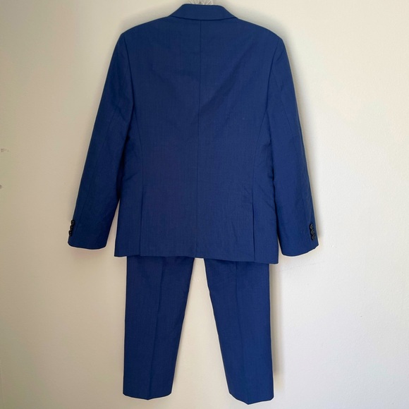 Ralph Lauren Boy’s Twill Suit and Dress Shirt in Navy. Worn Once - Picture 5 of 16